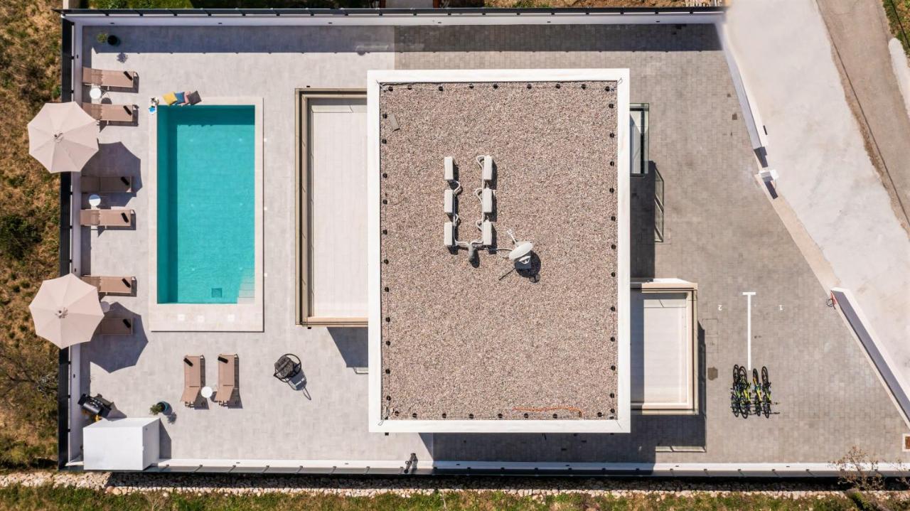 Villa Invigo - Brand New Private Pool Villa Mlini Exterior photo