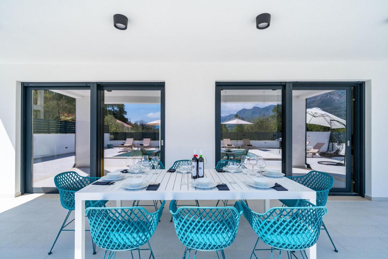 Villa Invigo - Brand New Private Pool Villa Mlini Exterior photo